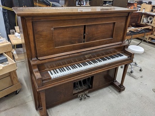 A new restoration project: Hamilton Player Piano (1915)